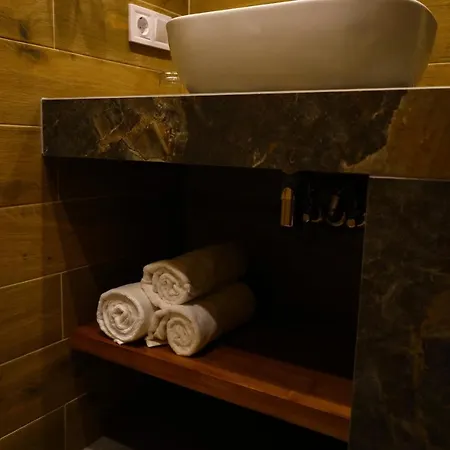 карпатія Hotel Mukačevo