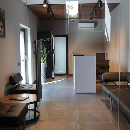 карпатія Hotel Mukačevo